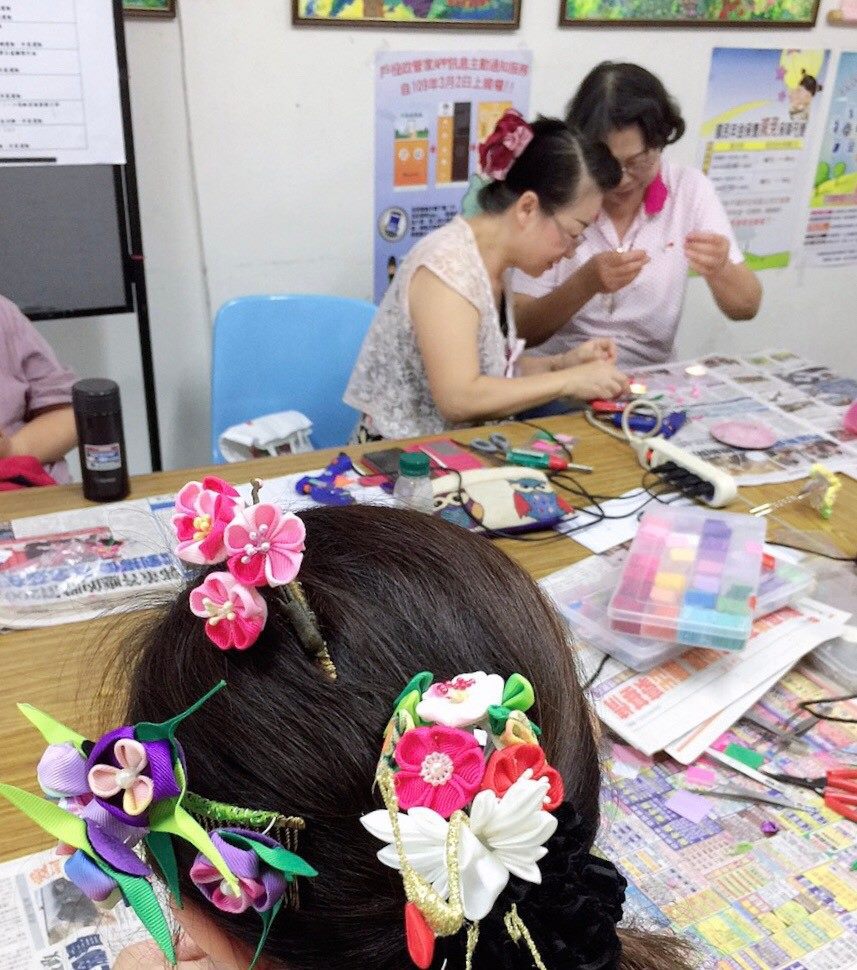 臺北市內湖區公所 里鄰花絮 8月 和風手作 日本頭花課程開設