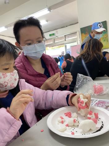 LINE_ALBUM_桃源里1101219冬至雞母狗Diy有趣活動_211224_3