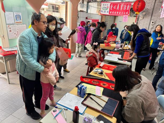 CCB53FD8-88C7-4518-AECA-B9F8134D756B