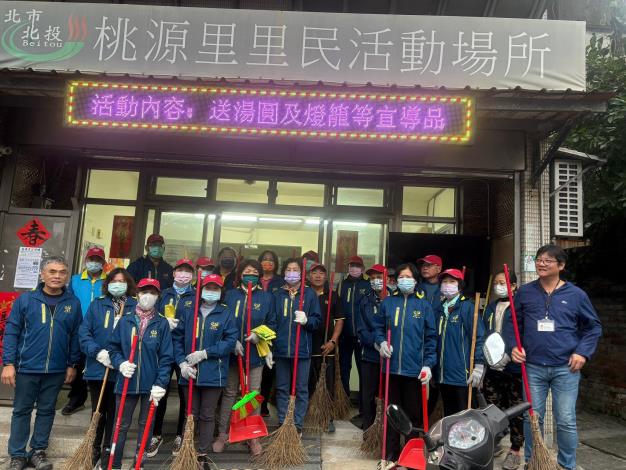 E2270F8D-6C73-4C18-827A-69C164FB62C1