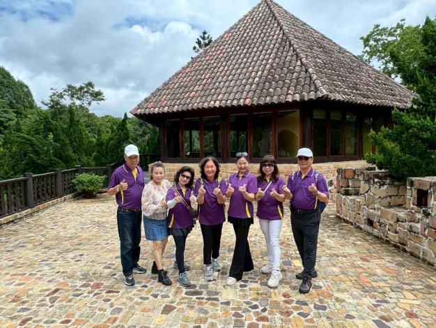 114吉慶里鄰長自強活動3