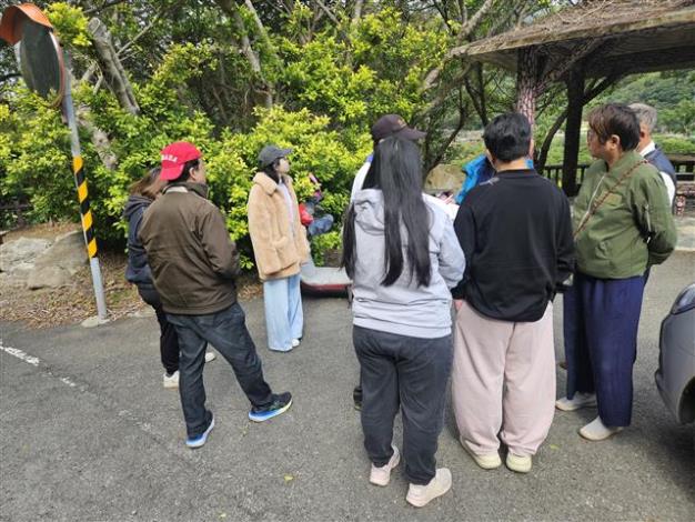 大磺嘴公車站牌會勘-5