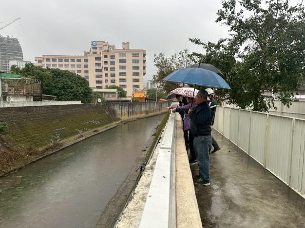 LINE_ALBUM_114.12.26_環保局邱一流副局長巡視磺港溪(奇岩便橋—朝籟橋)_260127_11