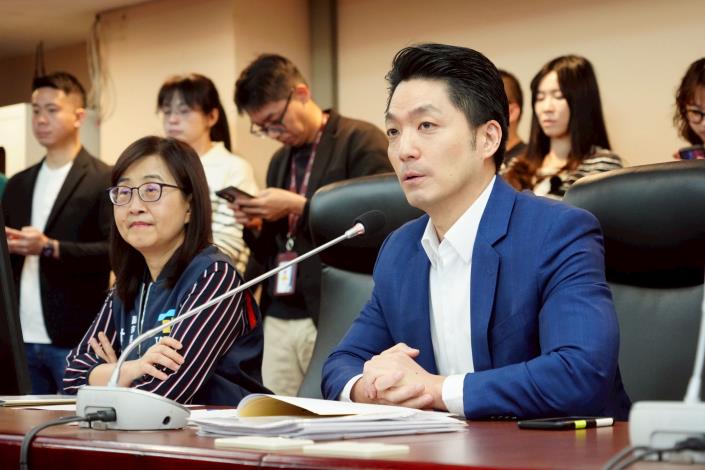 0424-向民眾黨黨團說明重大議法案圖片系列共2張（第2張）