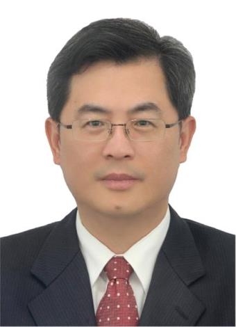李泰興