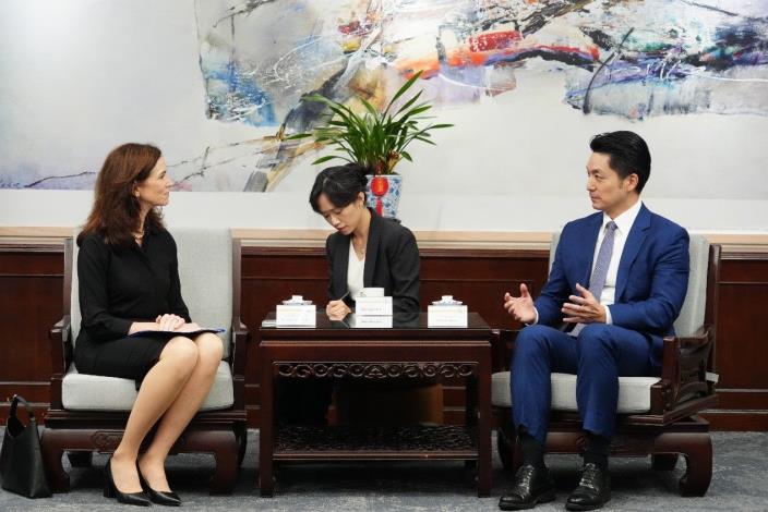 蔣市長接見加拿大駐台貿易辦事處代表何曼麗