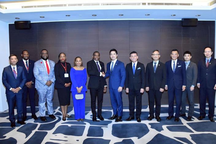 本府與克國訪團大合照