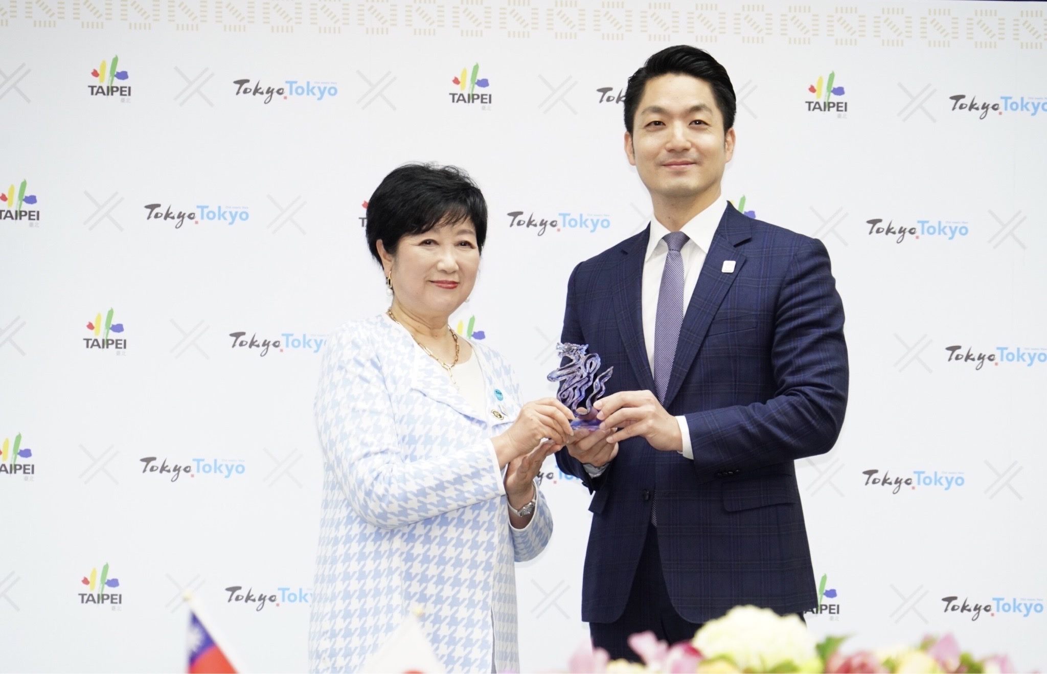 0207-Mayor Chiang receives Tokyo Governor Yuriko Koike