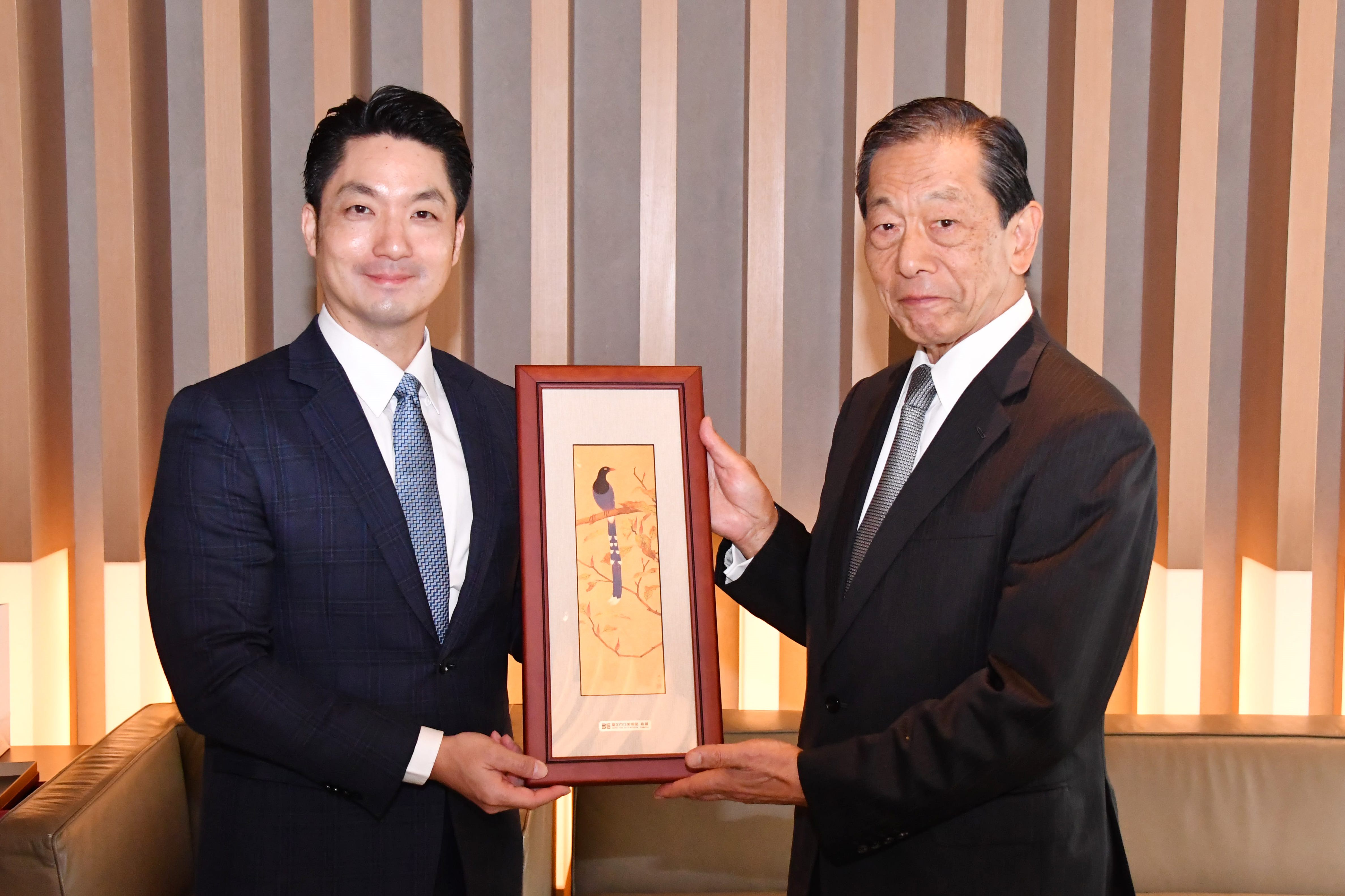 1205-Mayor Chiang meeting with Shuzo Sumi, Chairman of the Japan–Taiwan Exchange Association