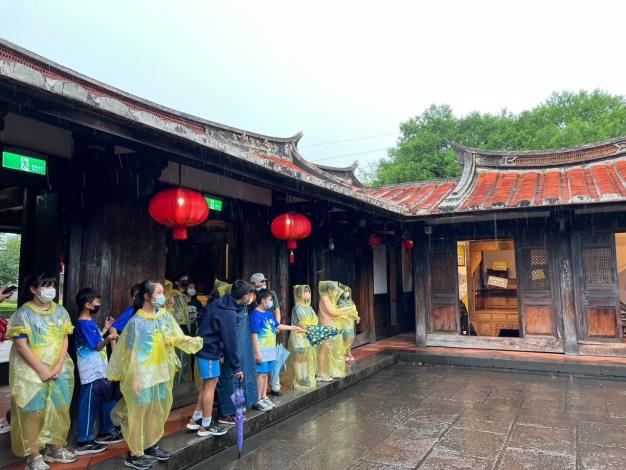安泰小學堂進入古厝堂奧