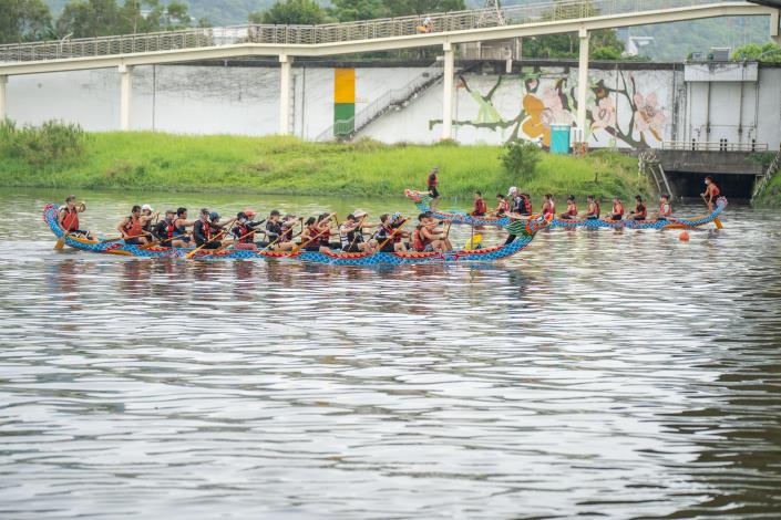 大佳河濱公園龍舟碼頭自5月8日至6月9日開放參賽隊伍事前預約前往練習