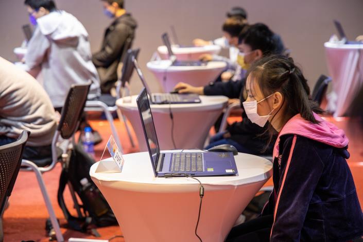 2021雙城盃圍棋交流賽-北市青少年組、企業家與職業圍棋選手與上海市運動交流，線上切磋棋藝，增進賽事實力與經驗
