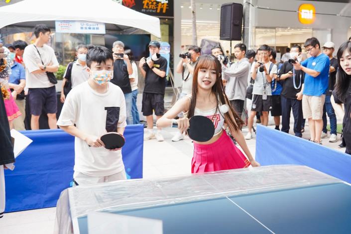臺北市政府體育局舉辦直播派對，邀請全民一起為臺灣健兒加油。