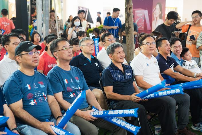 臺北市政府體育局舉辦直播派對，邀請全民一起為臺灣健兒加油。
