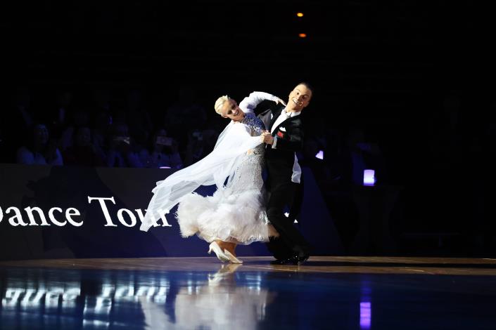 世界業餘公開組摩登 冠軍 - Marco Sirocchi 與 Dora Kilin (義大利)