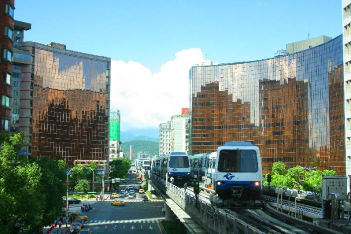 The Surroundings at MRT Zhongshan Junior High School Station