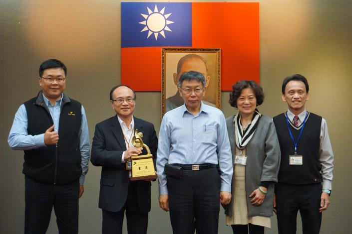 北市興雅小追日儲能 經濟 教育二部長及柯Ｐ全說讚 (3)