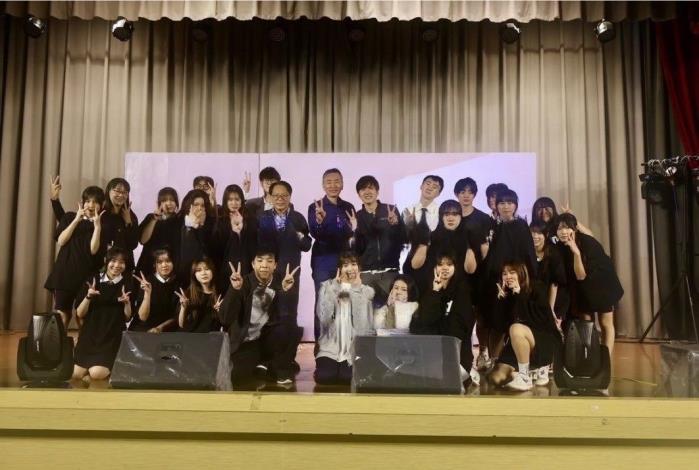 表藝科獲得臺北市113學年度學生創意戲劇比賽東區分區的第一名，並順利晉級全國決賽