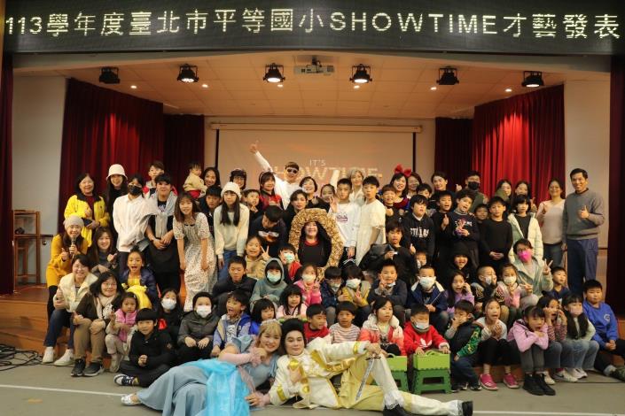引人入勝的劇情讓親師生回味無窮
