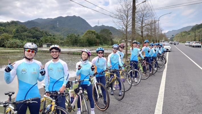 數位實中於雙溪公路進行訓練