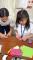兩校學生透過語言進行摺紙互動