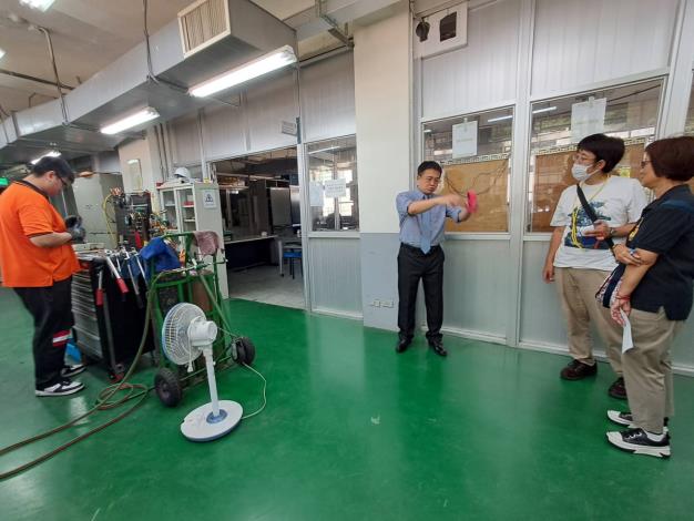 靜岡縣立伊豆綜合高校師長參觀冷凍科