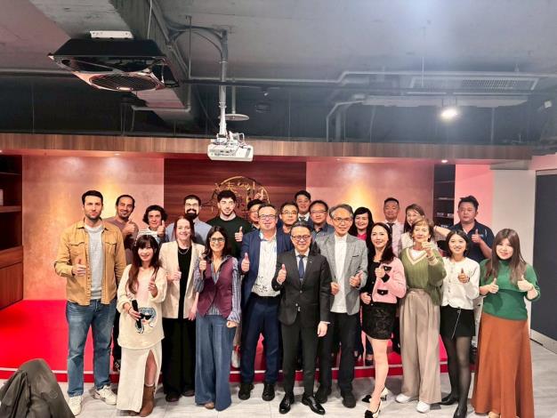 內湖高工-深化國際技職合作 內湖高工打造未來智慧科技與跨國交流基地 (4)