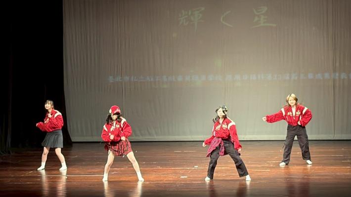 傳統舞蹈表演 (4)