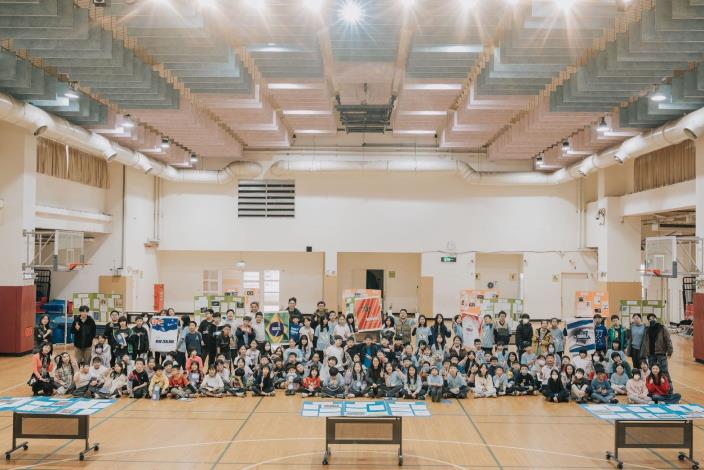 全體師生合影 世界博覽會 EXPO 打造國際學習場域