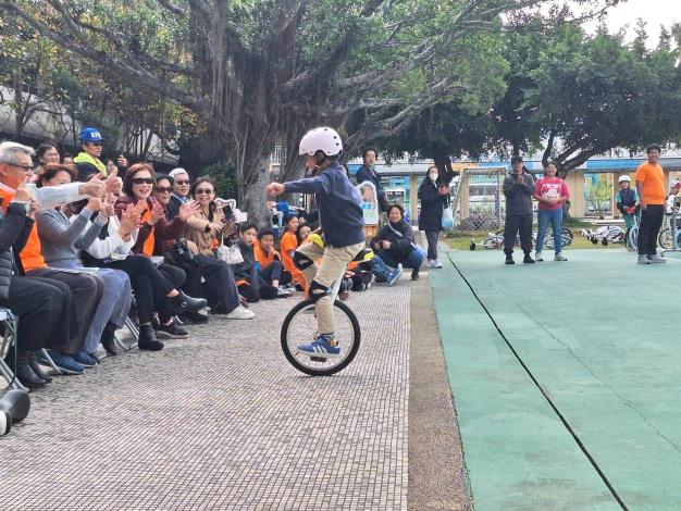 獨輪童行‧交安同行  見證兒童專注力與情緒管理成長 (4)