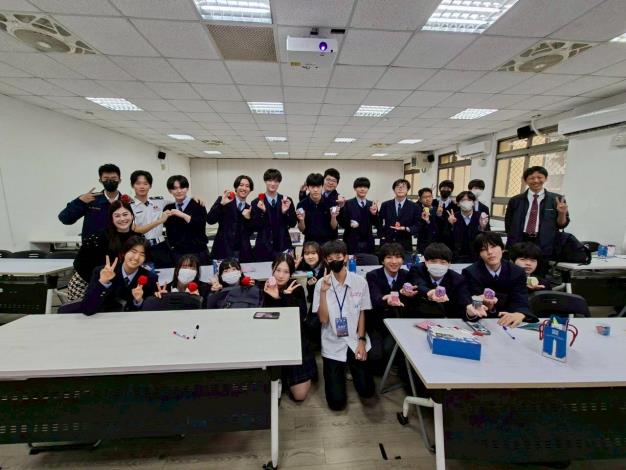 南港高工深化國際教育交流，迎接日本神奈川橘學苑師生來訪 (4)