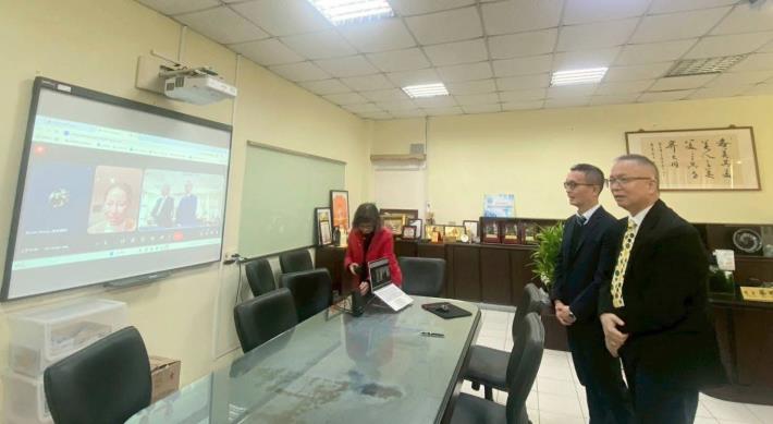 兩校校長跨越時差互動 締結合作備忘錄