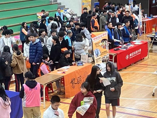 臺北市私立大同高中策盟大專院校升學博覽會登場囉！ (12)