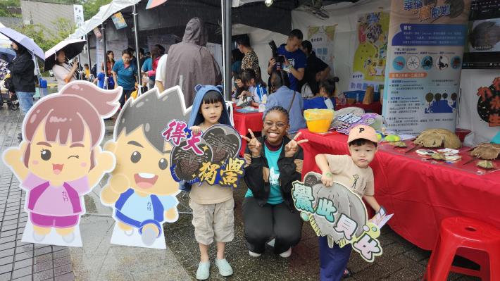 實踐「臺北十大好學」全球學！力行國小「GO Taiwan」連結歐亞非十國「英語點珍奶、文化箱外交、在地雙語國際行動 跨域實踐雙語生態行動力 (4)