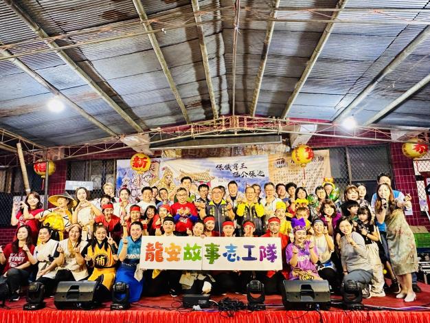 龍安國小故事志工隊帶來感恩音樂劇《最好的師傅》