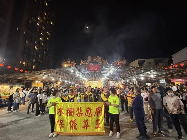 踩街活動延續傳統民俗文化,更透過校際交流與藝術展演深化教育意涵