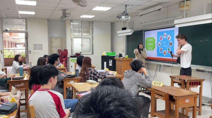 入班體驗—初階英崙口語表達互動分享