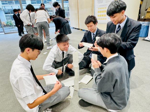 臺日兩校學生共同參與科學探究與實作