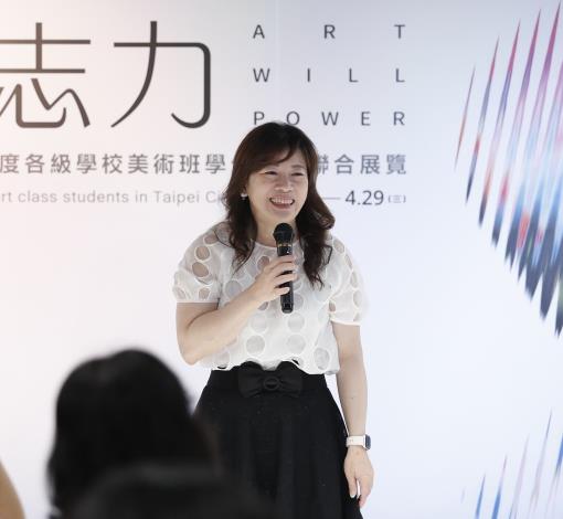 教育局李素禎科長致詞感謝11校師生參與.JPG