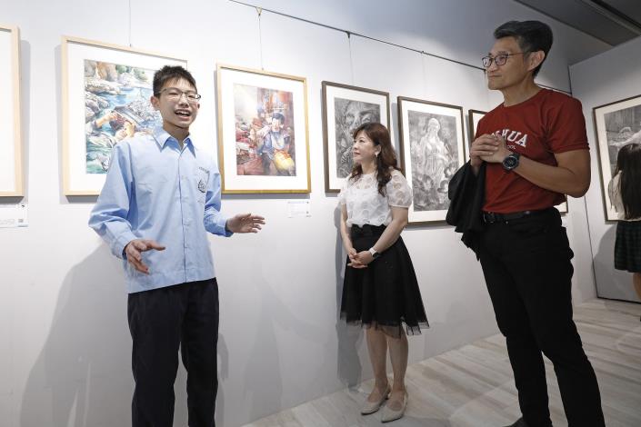 金華國中謝名堯同學的作品《盼.傳承》,融入當代的設計語彙,在新與舊的對話之間.JPG