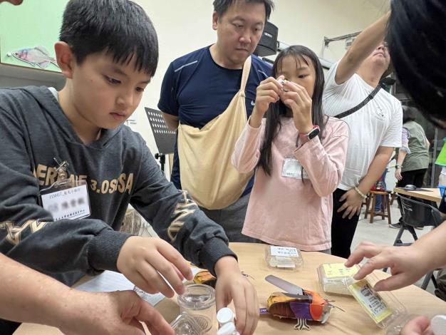 夜探馬明潭親子共學認識螢火蟲3