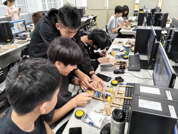 AI新科技學成學生專題成果分享