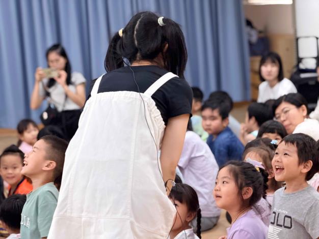 一起幫奶奶找記憶