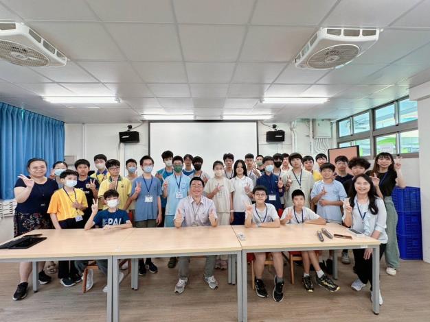 22校資優生齊聚共學培養未來Ai人才