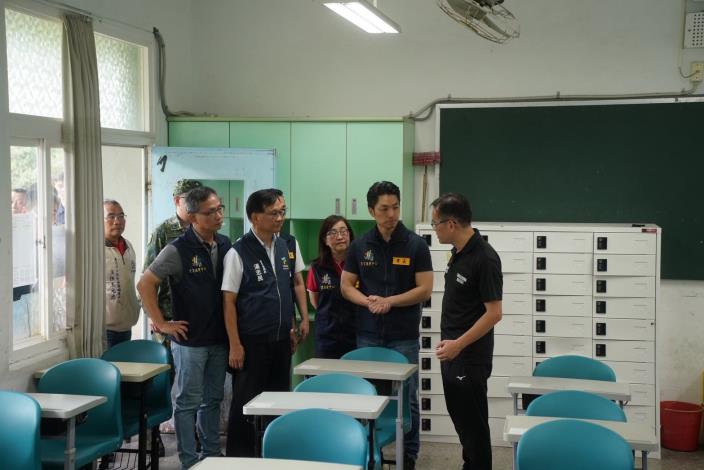 蔣萬安市長視察115學年度分科測驗試場學校復原情形，確保考生安心應試 (5)