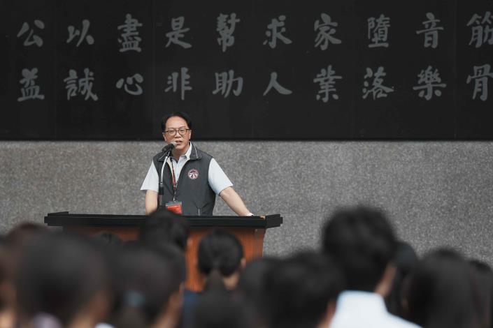 育達高中舉辦115學年度第一學期開學典禮 齊唱校歌暨宣導「三好校園」 (6)