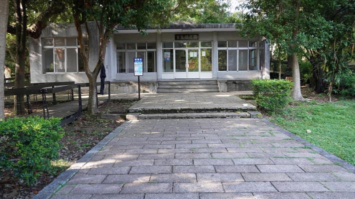 12-雨農閱覽室展出芝山岩事件始末特展.JPG
