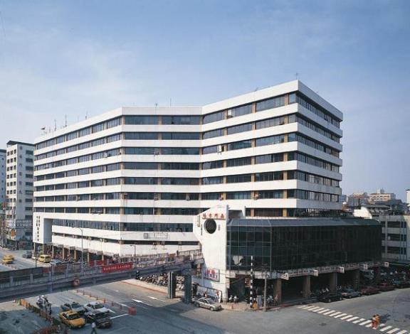 21-1981年南門市場大樓於興建完工(照片來源：國家文化資料庫)。