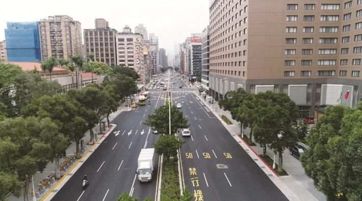 02.臺北市忠孝東路等東西軸線路段及周邊人行環境改善工程（第一標）