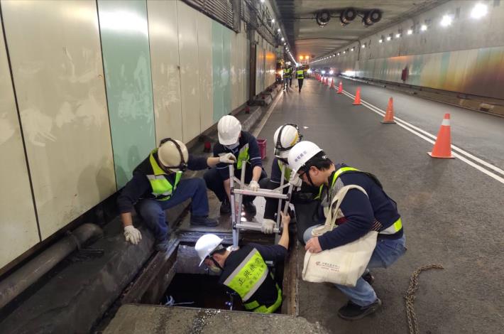 新工處加強車行地下道設施巡檢，積極做好防災整備